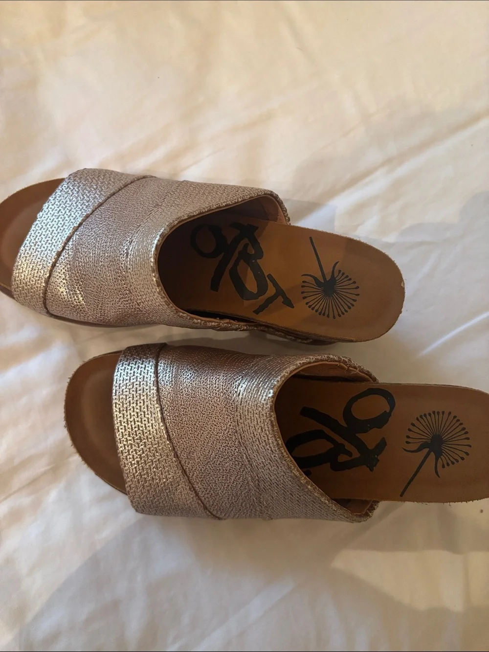 OTBT Metallic Rose Gold Slide Wedges